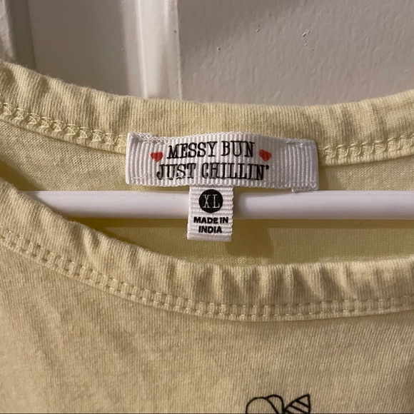 BEE the change T-shirt 🐝🐝 - Picture 3 of 3